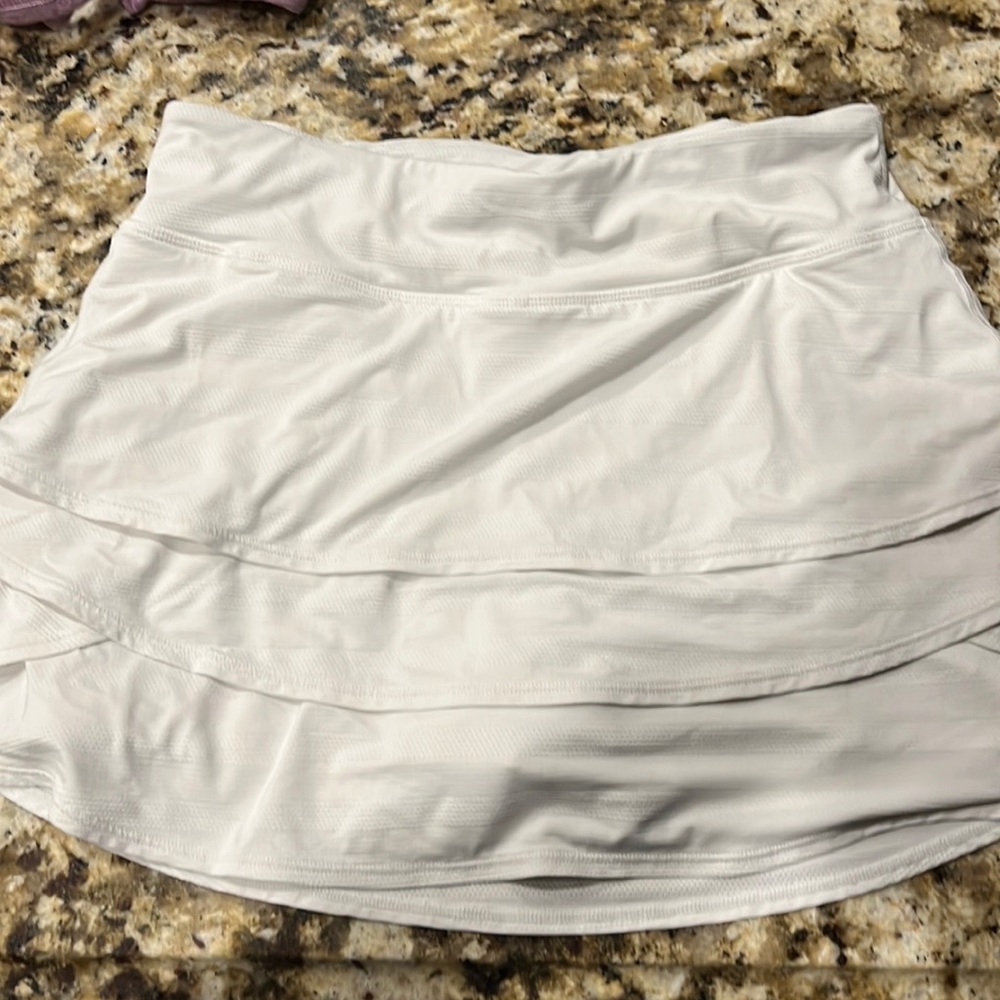 Athleta girls white skirt